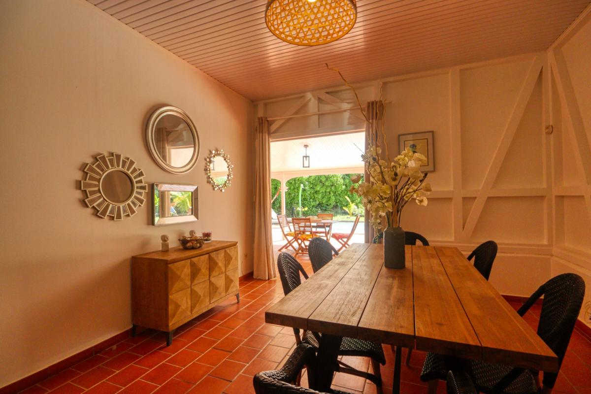 Location maison Martinique-Séjour espace repas
